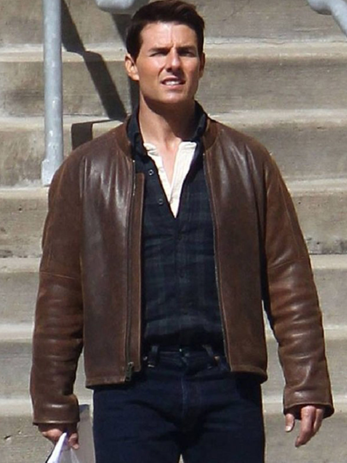 Jack Reacher Tom Cruise Brown Jacket - Stars Jackets